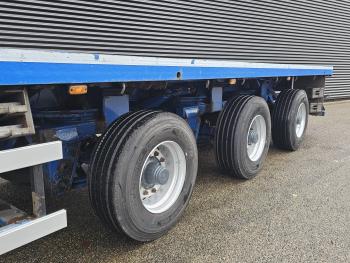 OVB-42-03V / 3 x STEERING AXLE / EXTENDABLE
